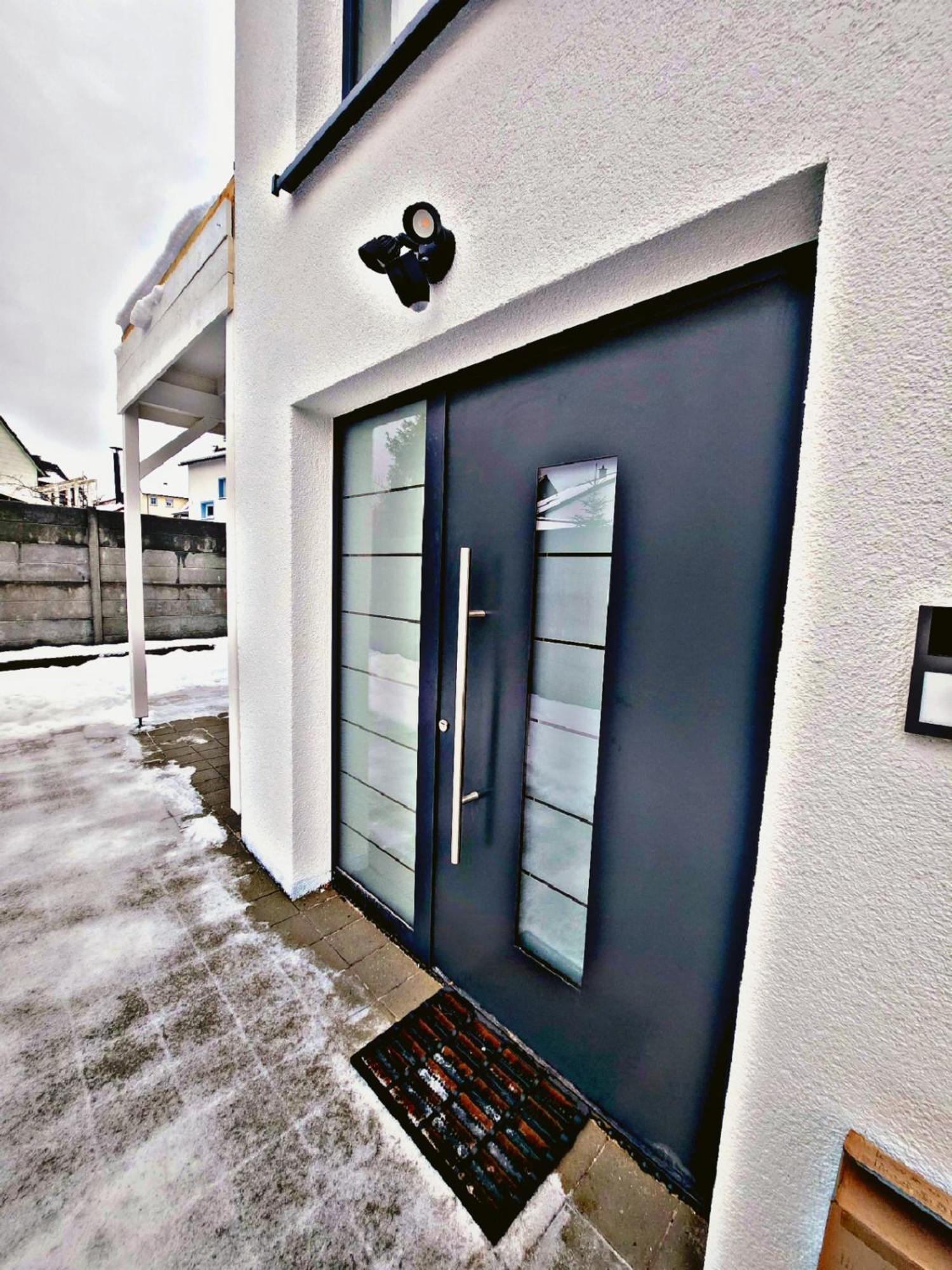 Lions Place Premium Apartments Comfort Optionaler Zugang Zum Spa- Bereich Heidenheim an der Brenz Luaran gambar